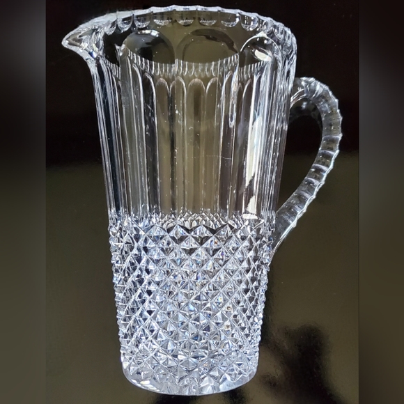 40oz Crystal 💎 Diamond Point Clear Pitcher - Picture 10 of 13